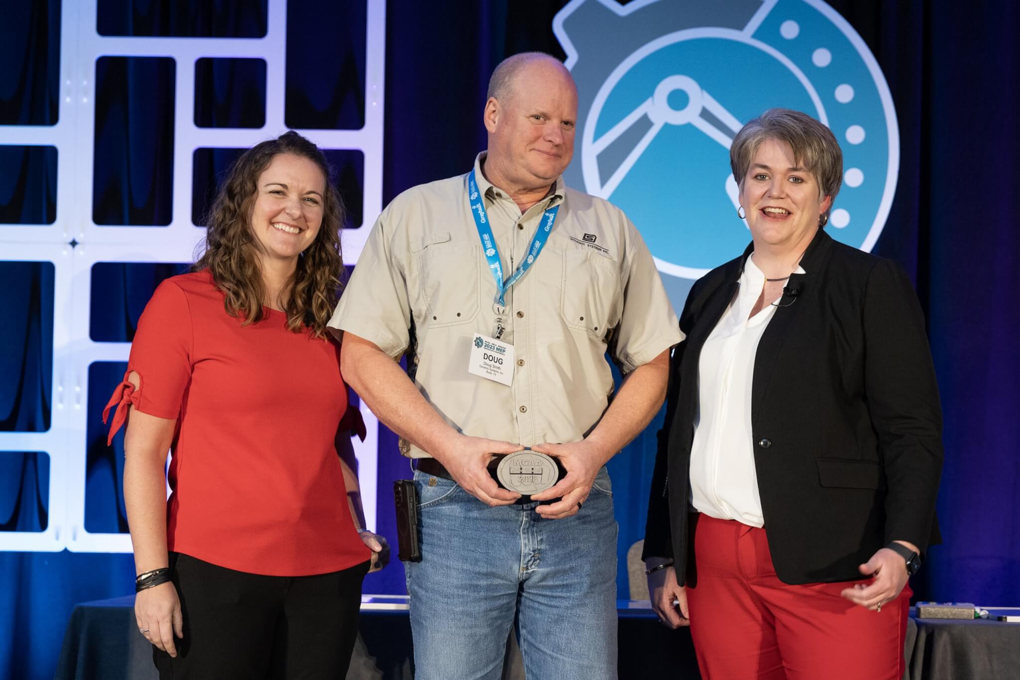 Doug Smith of Dynamic Systems Inc. Named MCAA Innovator of the Year
